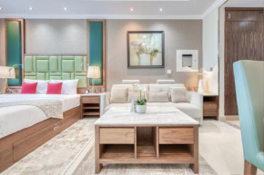 Modern Studio at Bayz by Danube Business Bay by Deluxe Holiday Homes